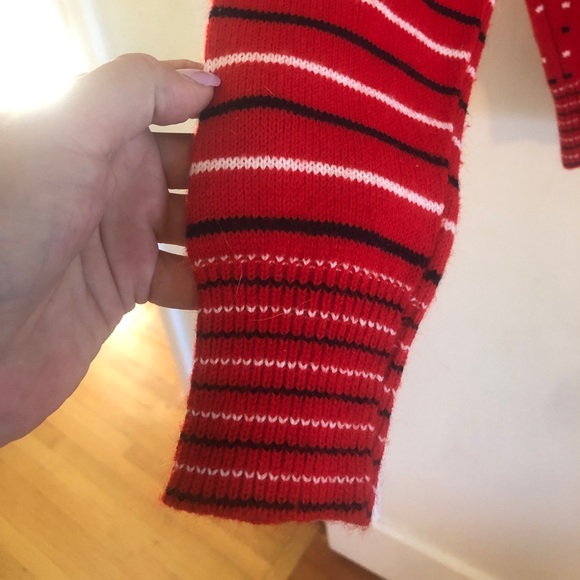 ✨Excellent Shape✨ Vintage Red & White Knit Girls Turtleneck Sweater - 10-12 - Picture 3 of 6